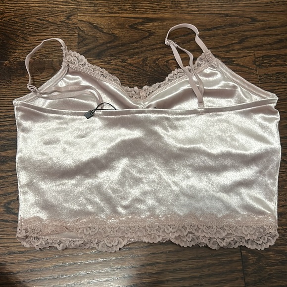 Garage Lace Velvety Cropped Top XS - Picture 2 of 3